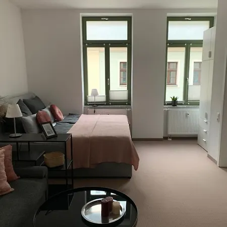 Apartment Strassi 1